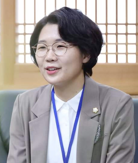 김보미 강진군의장