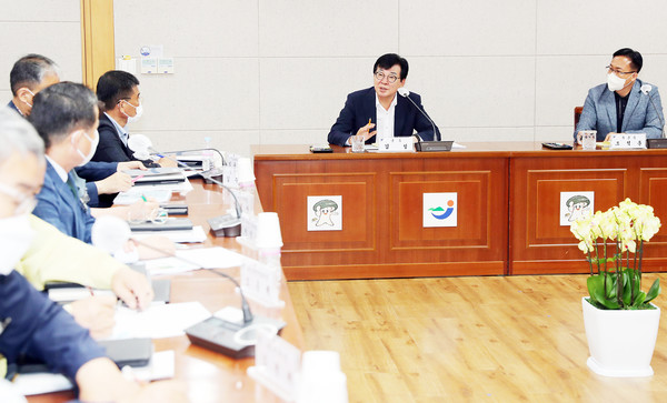 김성 군수 물축제 방역대책회의