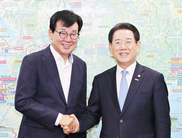 김성 장흥군수 / 김영록 전남도지사