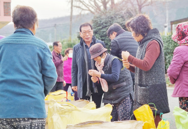 잡곡수매장