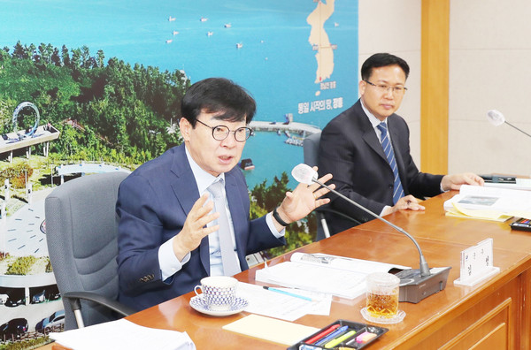 김성 장흥군수. 조석훈 장흥군부군수