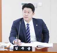 김주웅 도의원