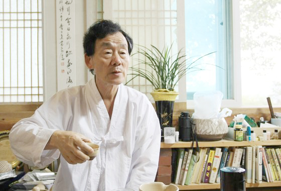 한승원 작가