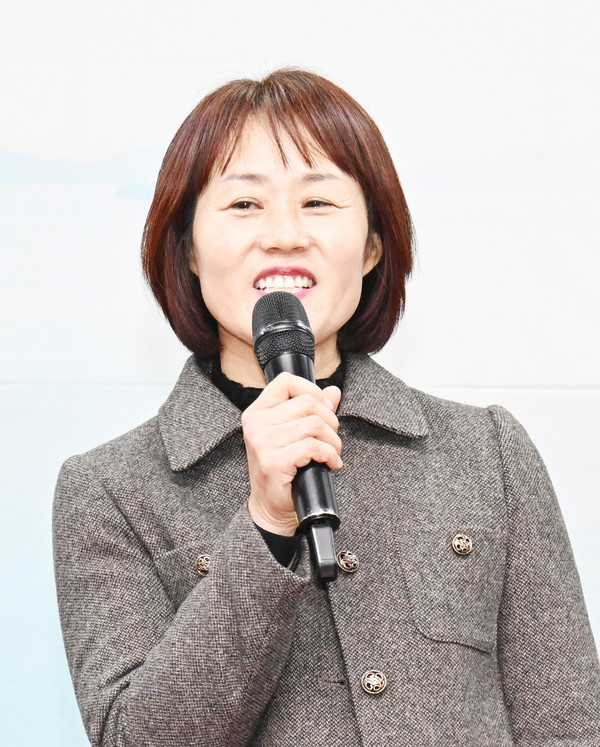 박진희 강진군청 지역경제연결팀장 - 우수공무원상