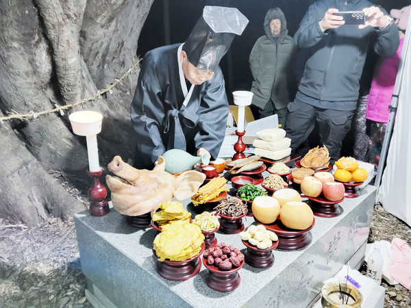 초헌관 첨작