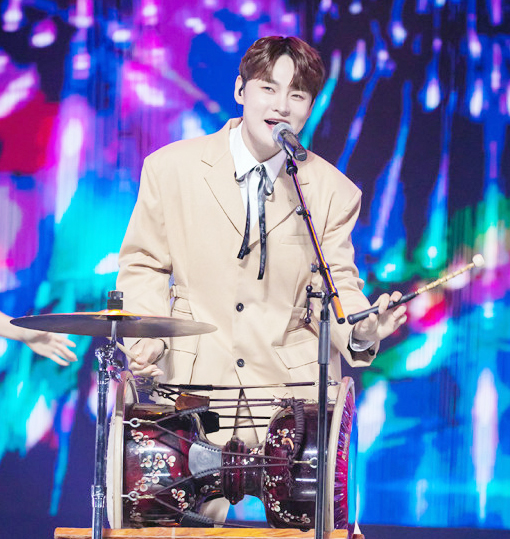 가수 박서진