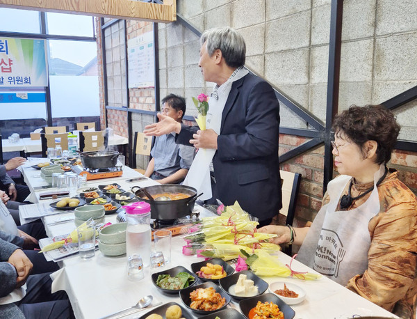 강헌범 자문위원 / 이수희 자문위원