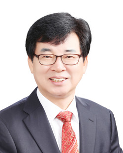 김성 장흥군수